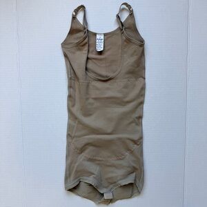 Cocoon Body Shaper Shapewear Size S